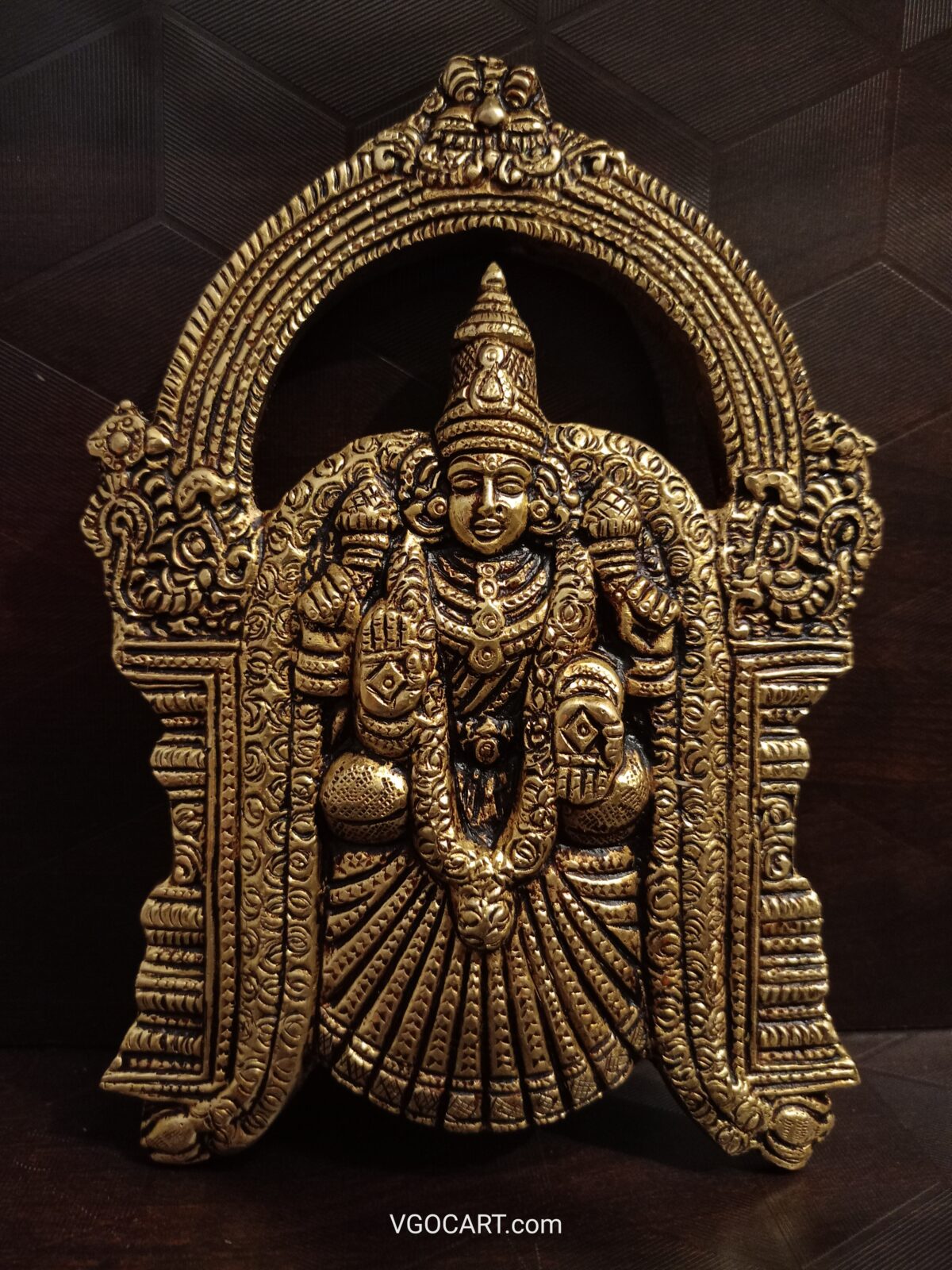 buy brass lord balaji and padmavathithayar Wall mount 3 scaled