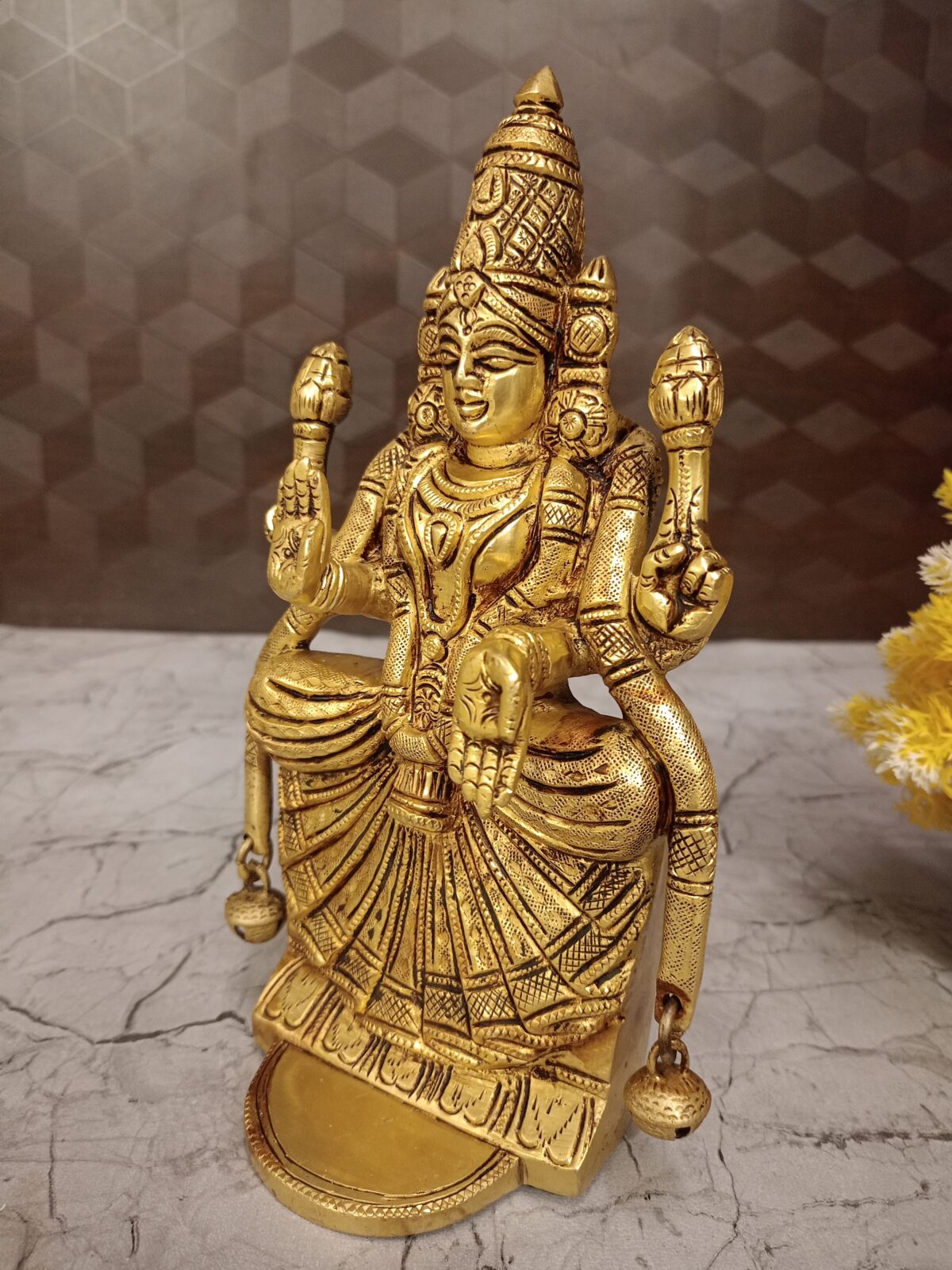 brass bathmavathi thaayar idol pooja gift vgocart coimbatore india1 scaled