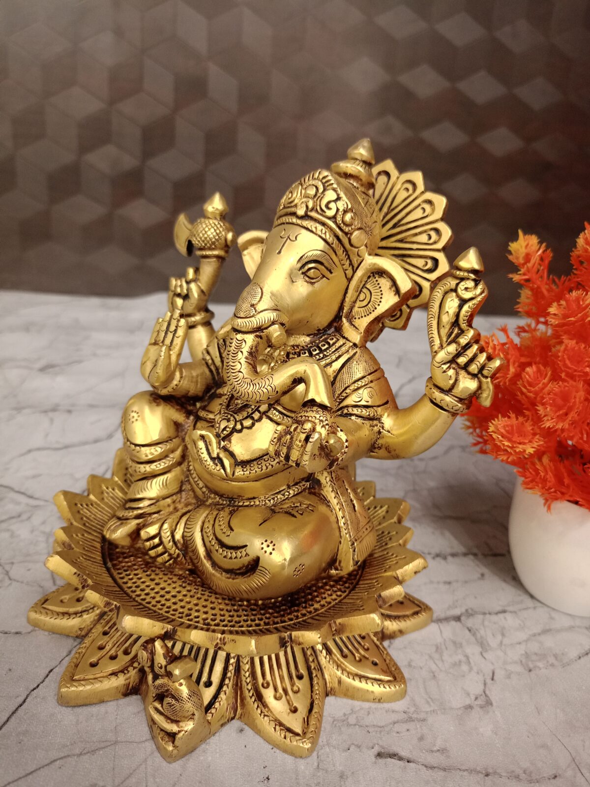 brass ganesha sitting on lotus base vgocart coimbatore india2 scaled