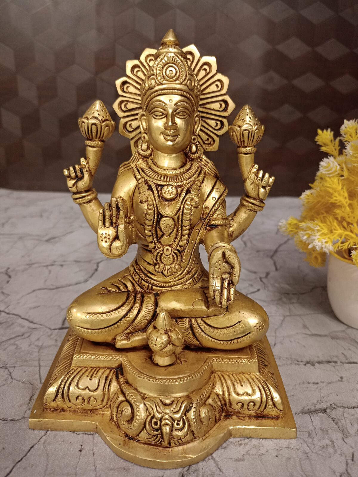 brass lakshmi idol pooja gift vgocart coimbatore india 3 scaled