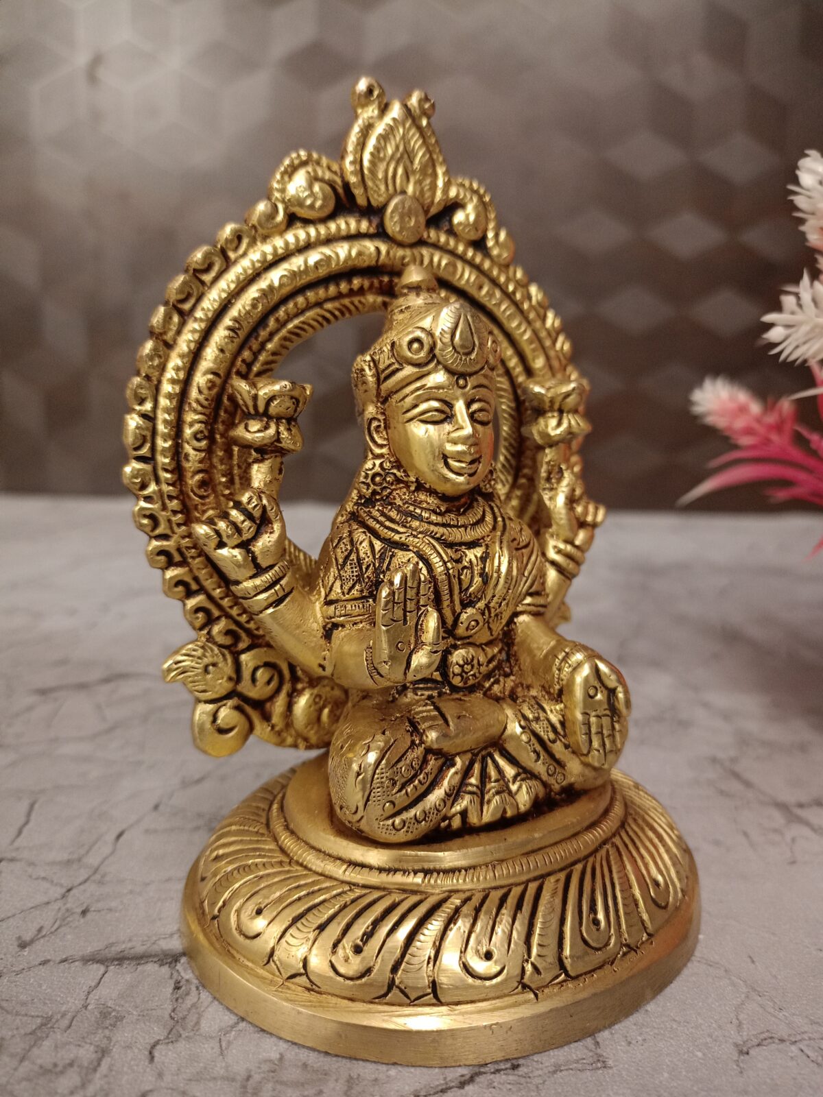 brass lakshmi idol pooja gift vgocat coimatore india3 scaled