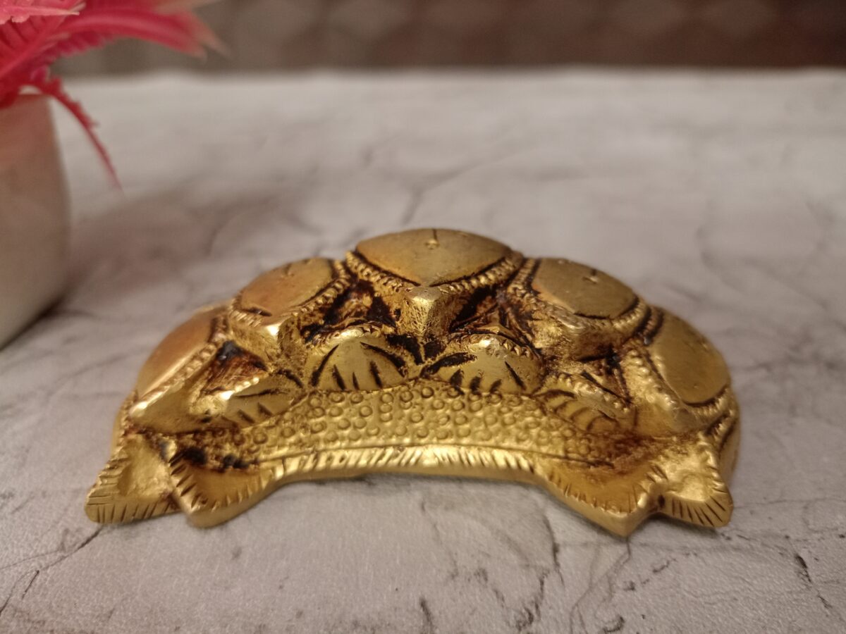 brass lotus idol wall mount pooja gift vgocart coimbatore india1 scaled