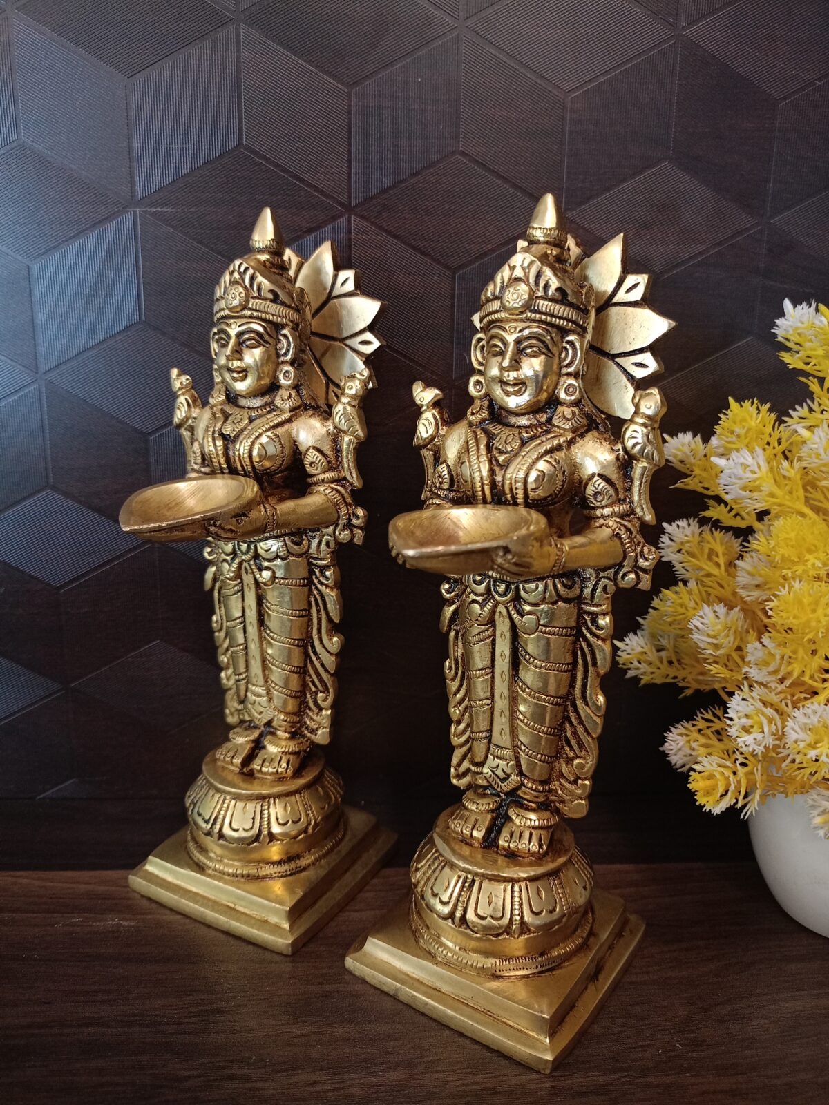 brass paavai diya idol pooja gift home decor coimbatore india1 scaled