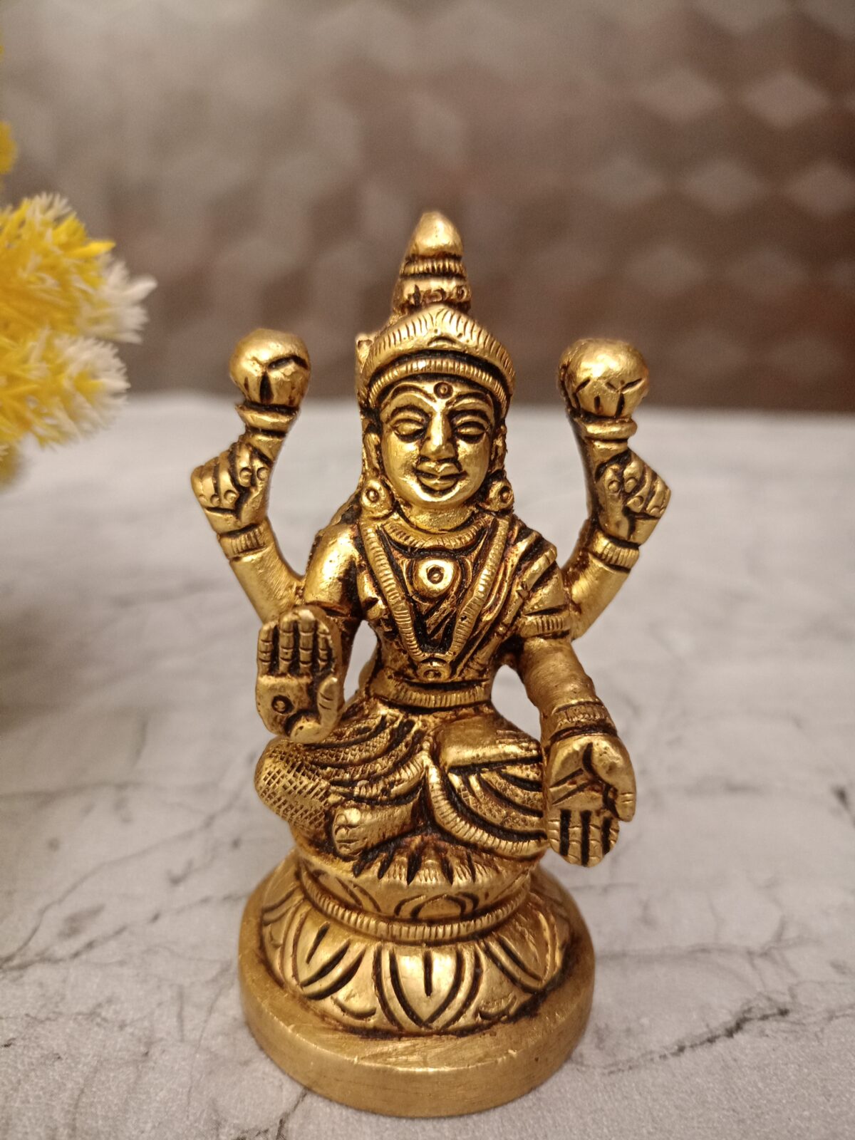 lakshmi brass idol pooja gift vgocart coimbatore india1 scaled