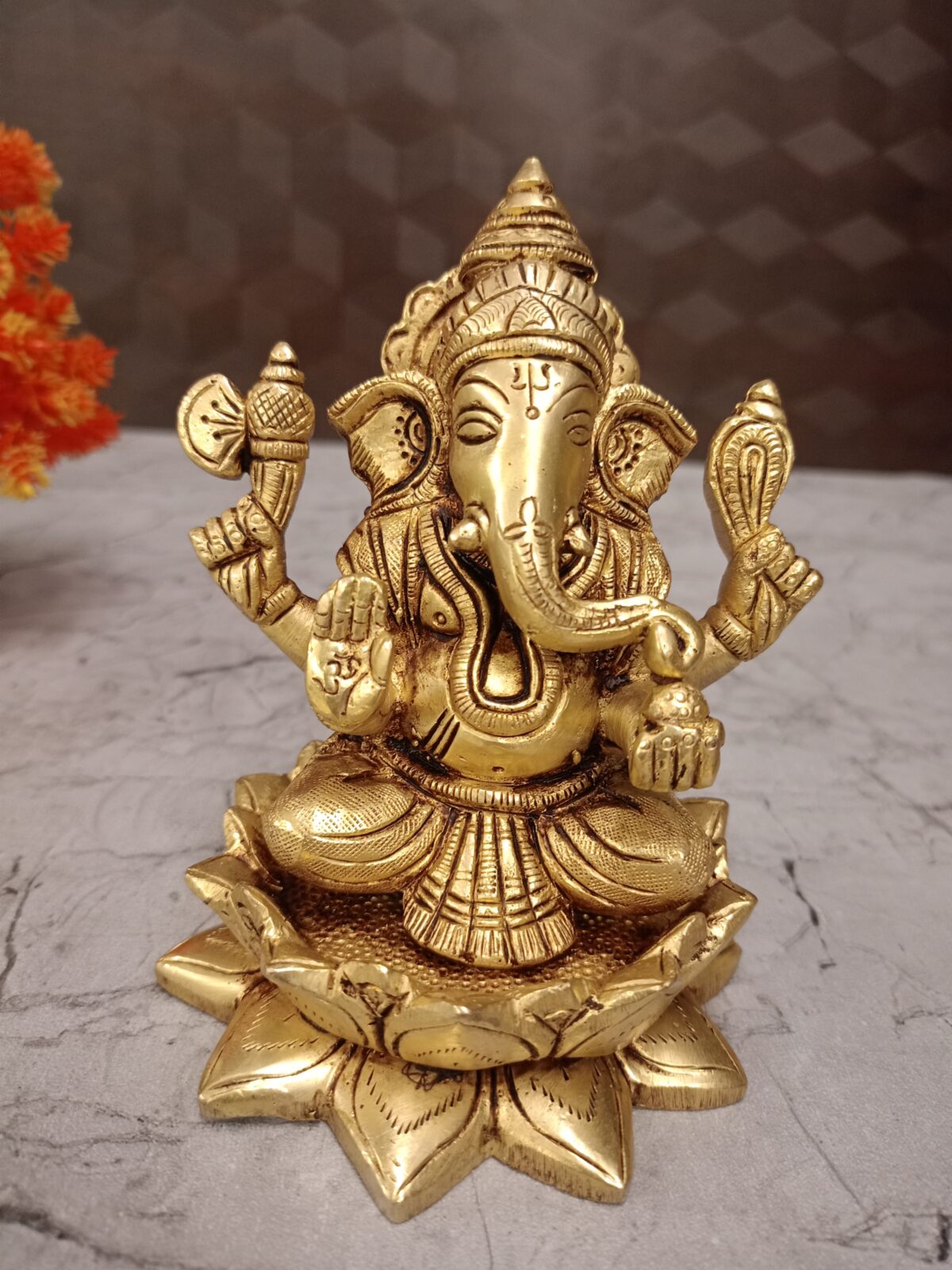 brass ganesha lotus base idol pooja gift vgocart coimbatore india3 scaled