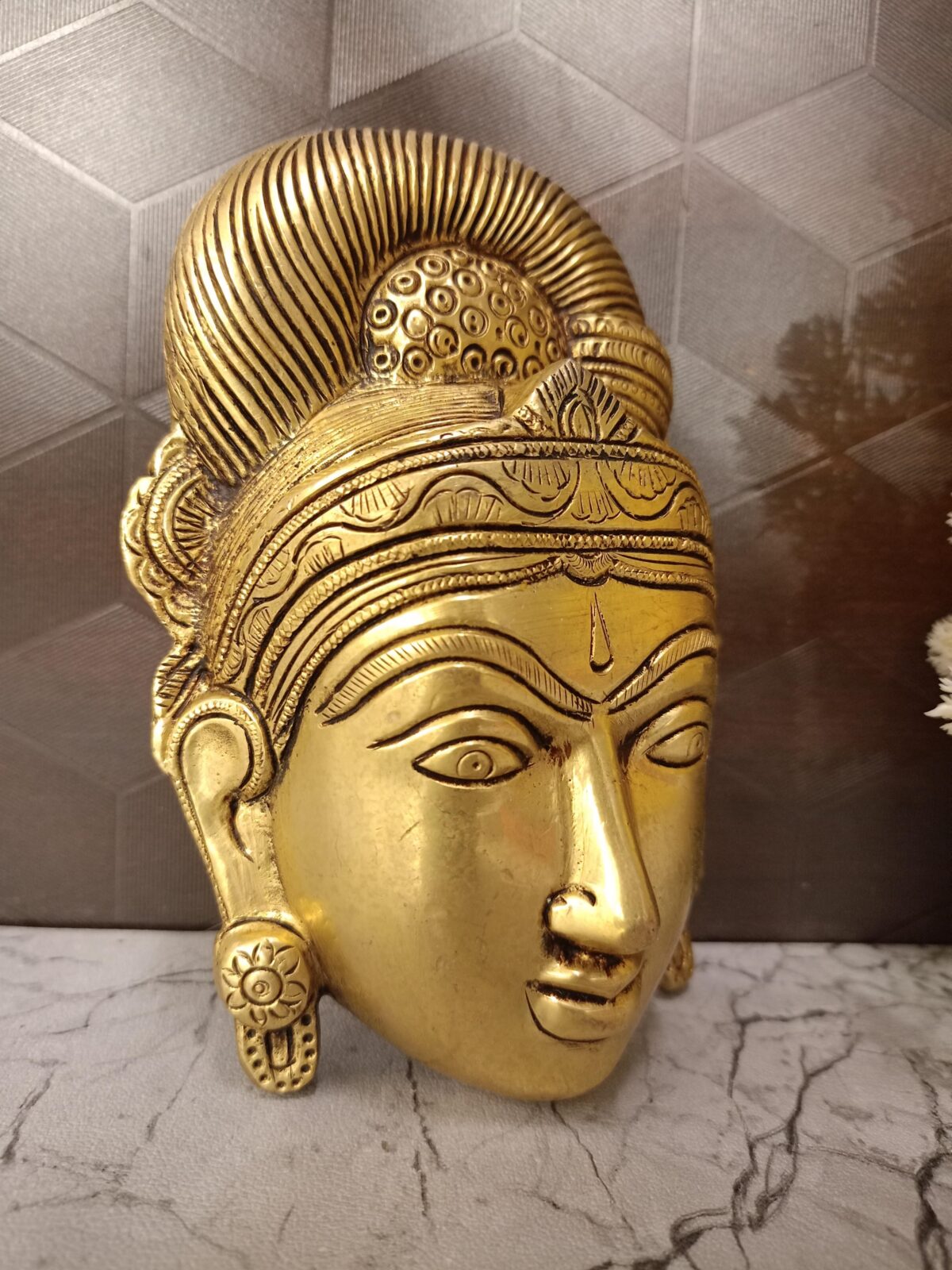 brass lady face wall mount vgocart coimbatore india2 scaled