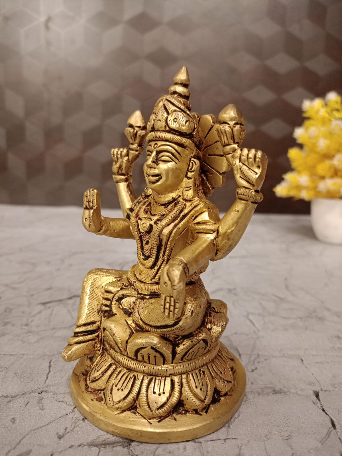 brass lakshmi idol pooja gift vgocart coimbatore india9 scaled