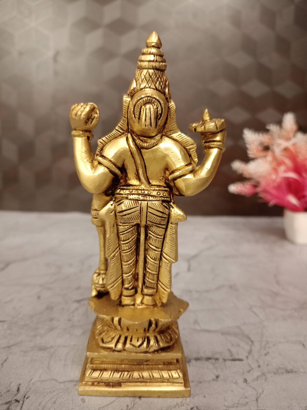 brass vishnu idol pooja gift antique handcraft vgocart coimbatore india1 scaled