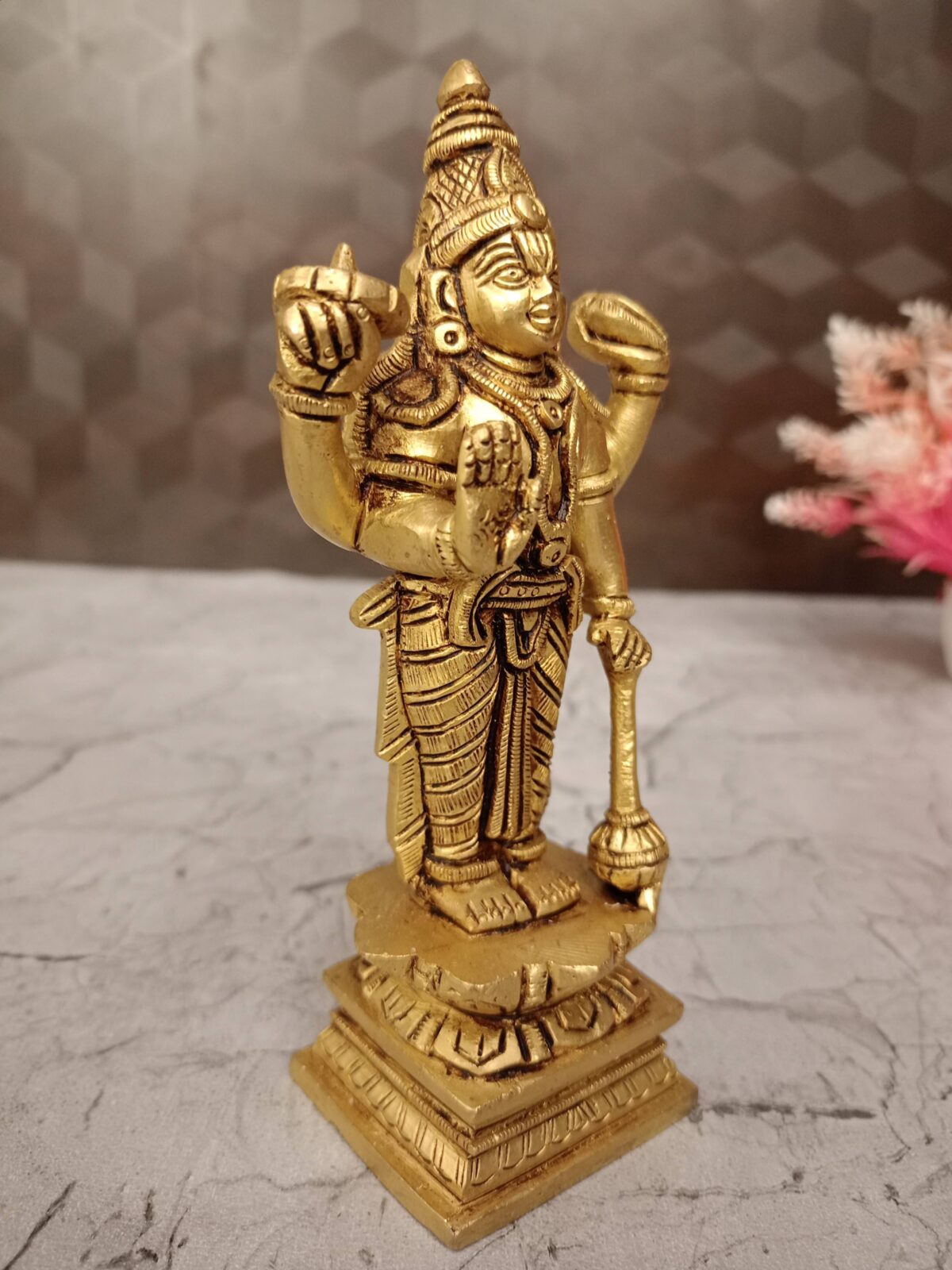 brass vishnu idol pooja gift antique handcraft vgocart coimbatore india2 2 scaled