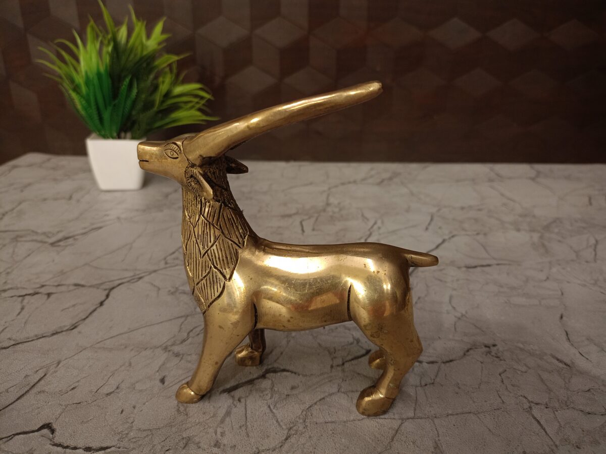 brass big deer gift home decor vgocart coimbatore india2 scaled