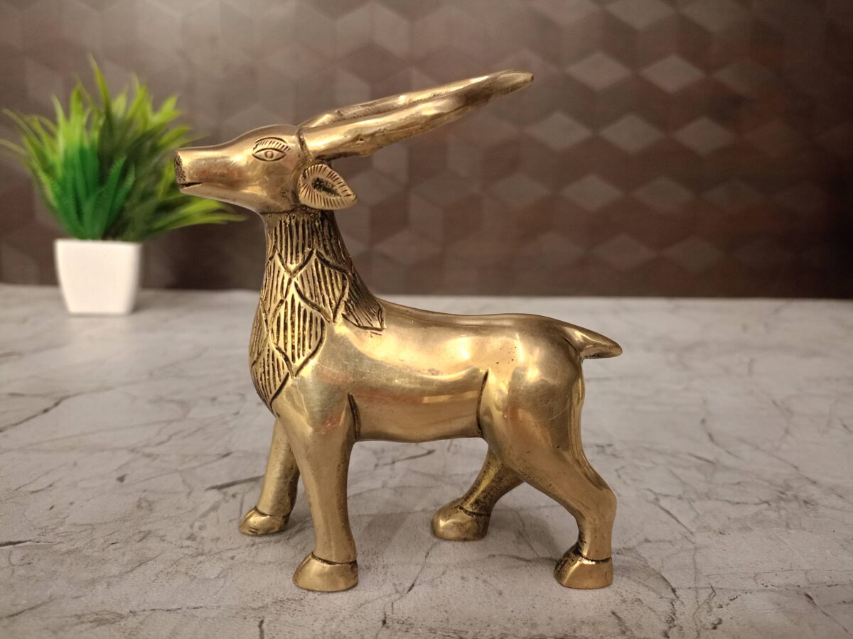 brass small deer gift vgocart coimbatore india1 scaled