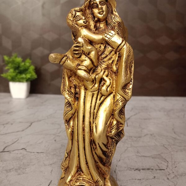 Buy Brass Mother Merray Holding Baby Jesus Statue 7.5"