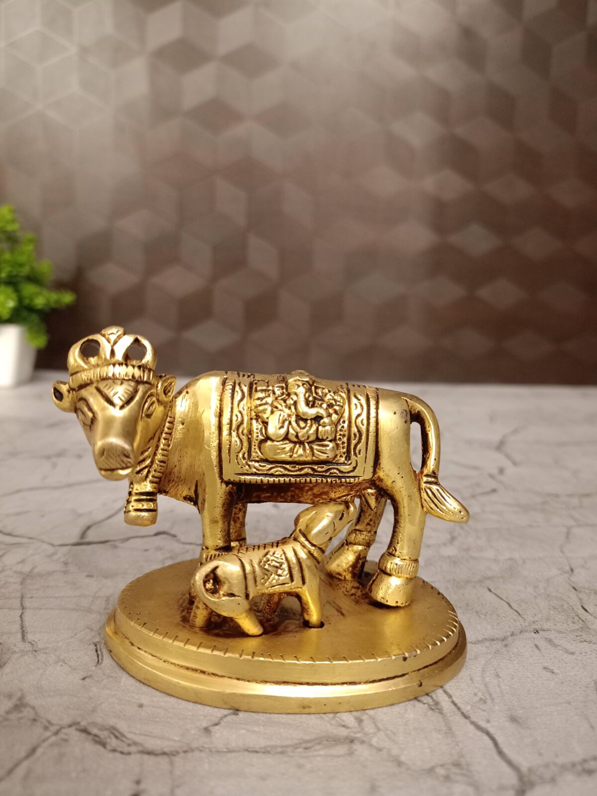 brass cow and calf pooja gift vgocart coimbatore india scaled