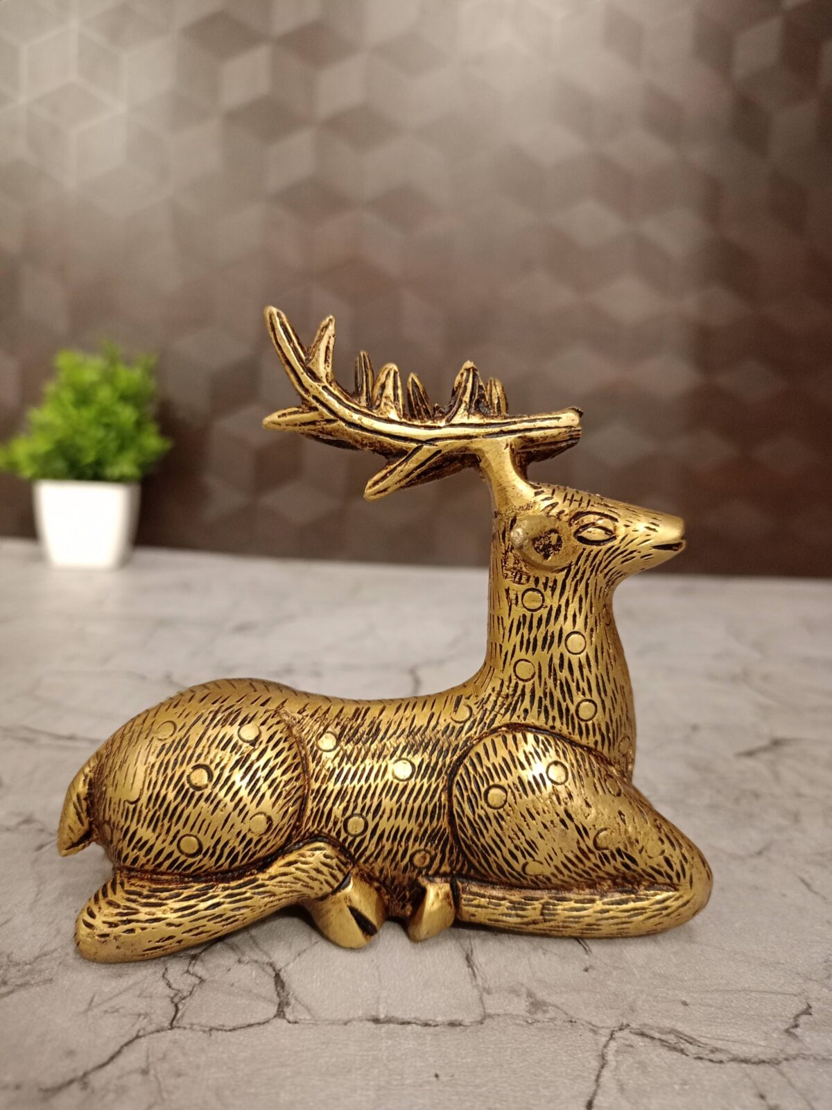 brass deer gift home decor vgocart coimbatore india1 scaled