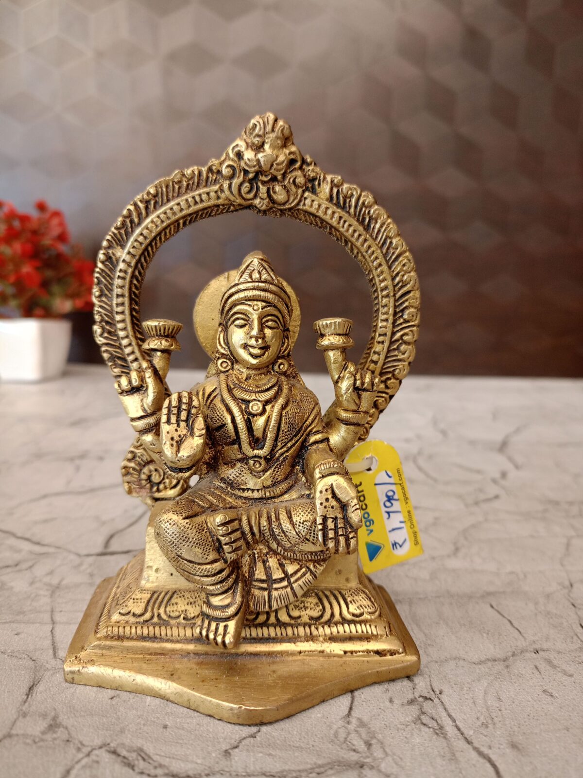 brass arch lakshmi idol pooja gift antique vgocart coimbatore india3 scaled