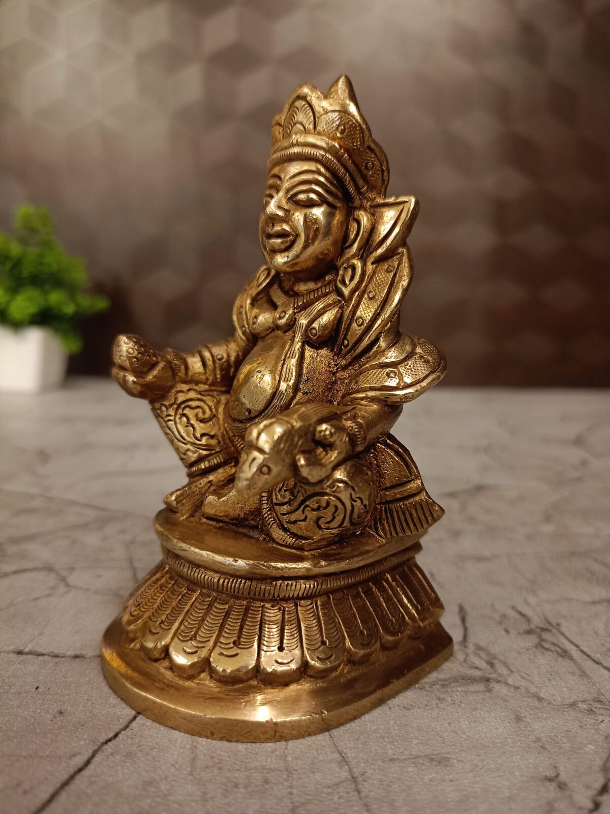 brass kuberar idol pooja gift vgocart coimbatore india7 scaled