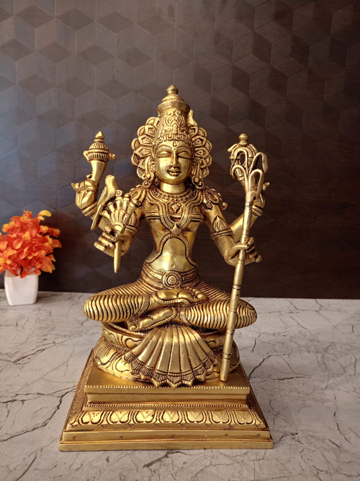 brass kamakshi idol pooja gift vgocart coimbatore india 2 scaled