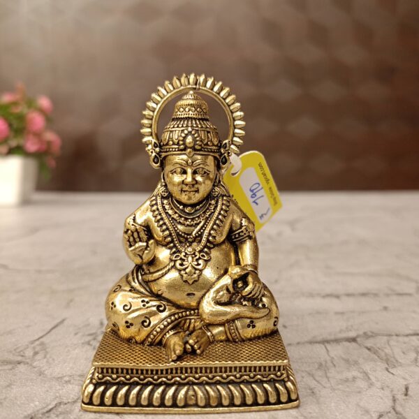 Brass Fine Art Kuberar Statue 3"